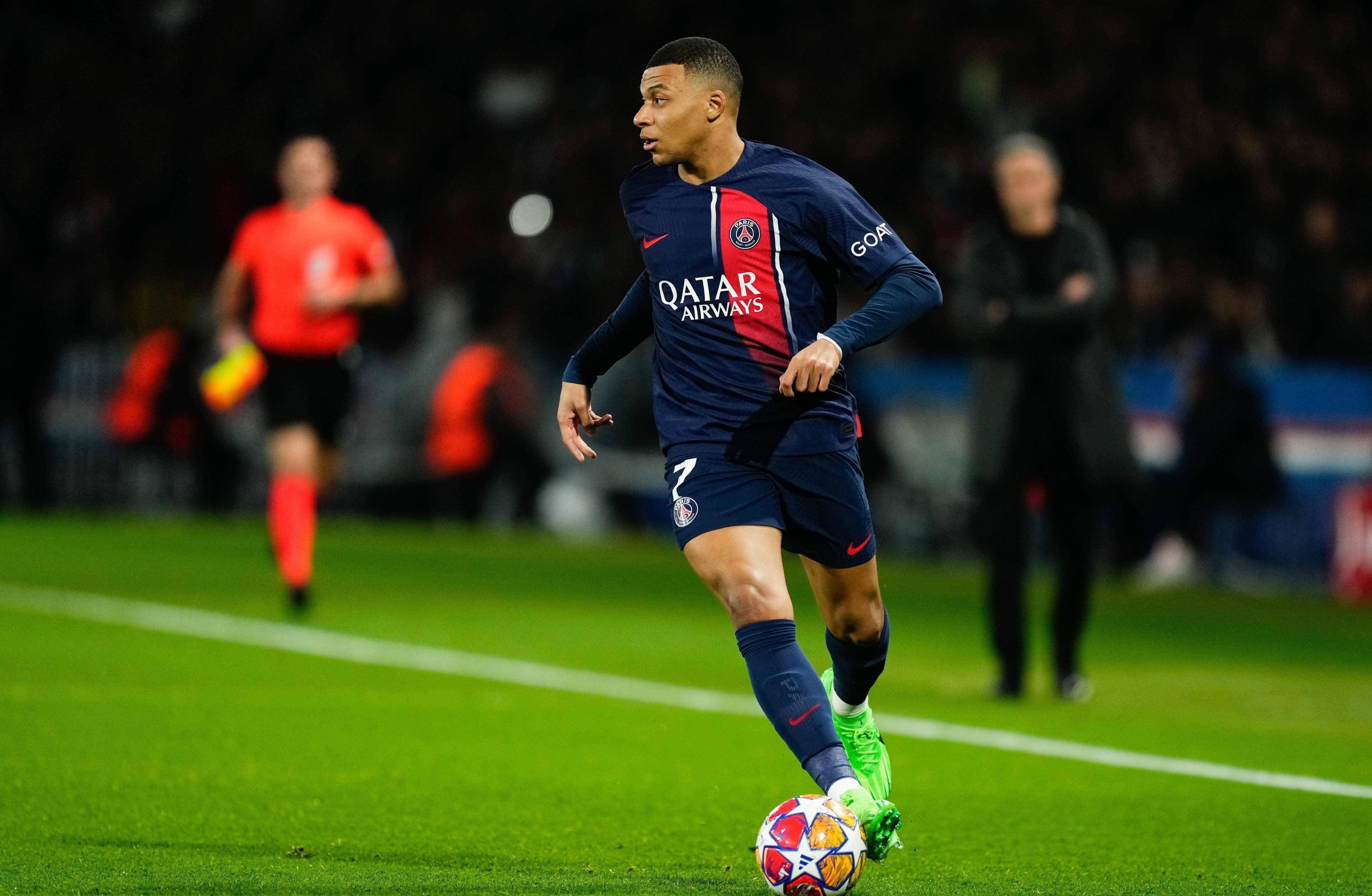 开云中国大陆版官网德罗巴与80激战G2分钟,刷新纪录胜负难料!,姆巴佩焦点对战比赛高潮迭起的简单介绍