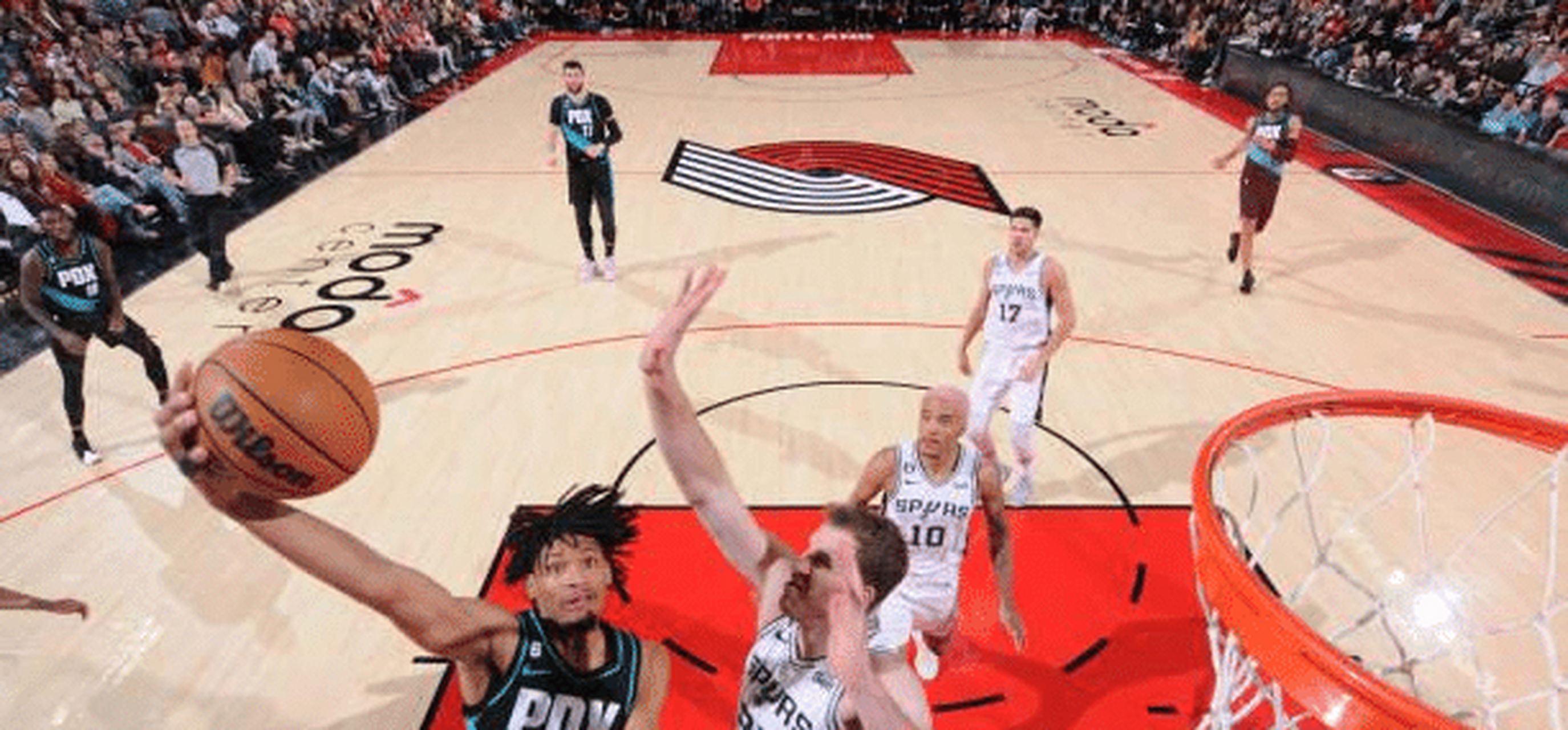 关于国际比赛日莱比锡备战全明星赛今夜圣安东尼奥马刺调整名单以备足总杯，马德里竞技回应争议备战CBA季后赛看傻球迷的信息